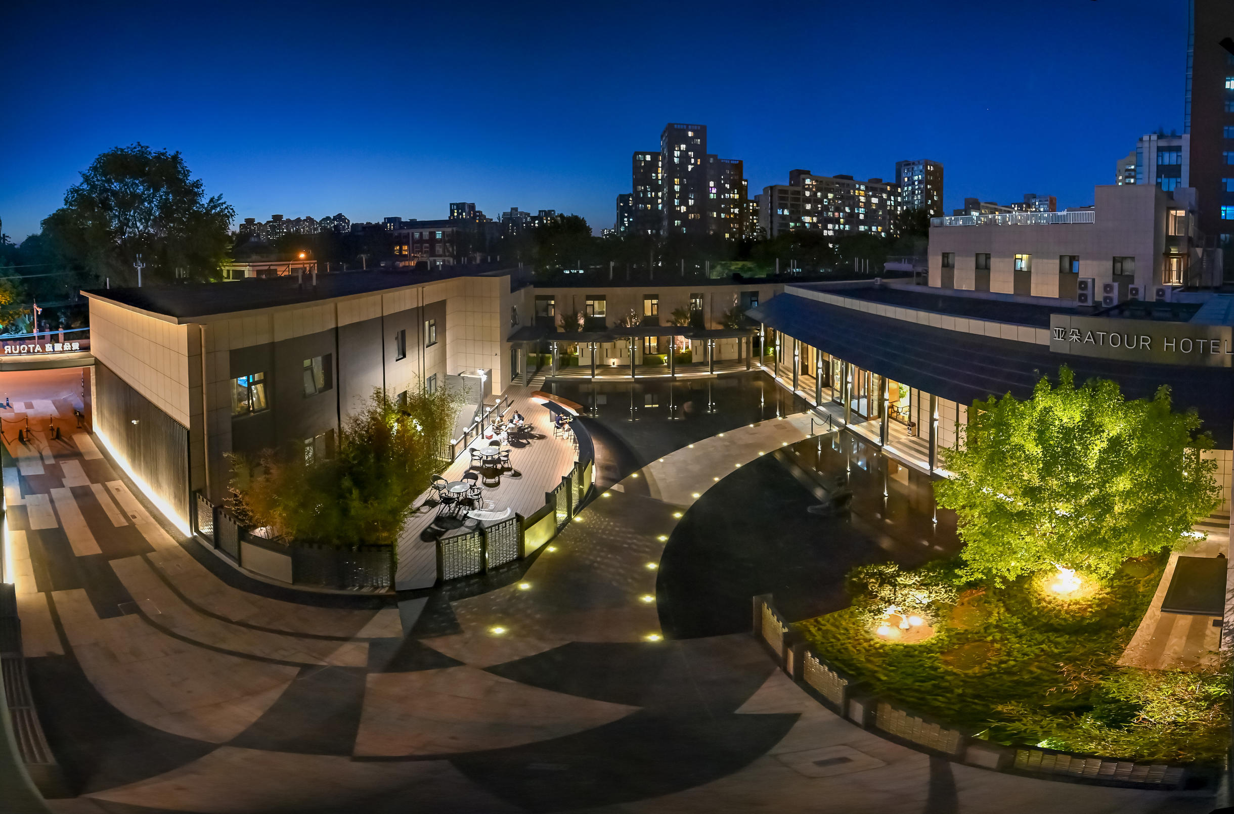 北京国贸朝阳大悦城亚朵酒店