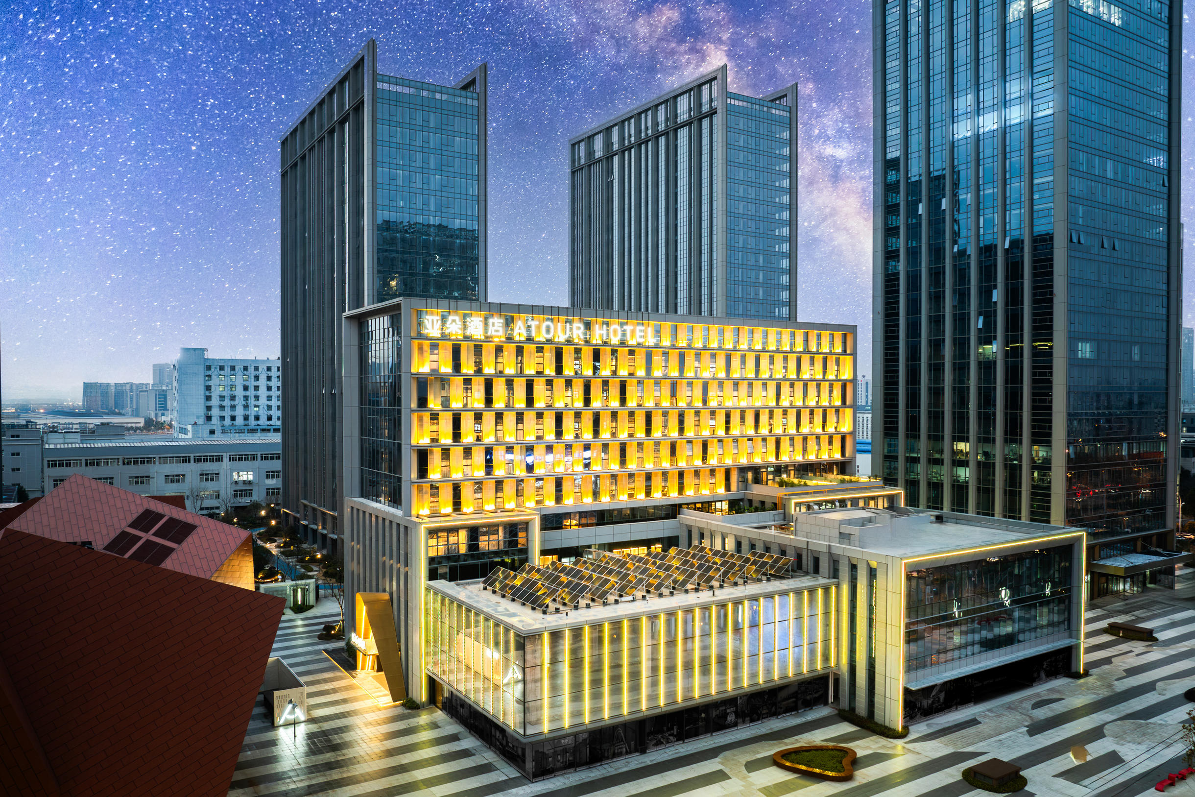 合肥中央公园上海路亚朵酒店