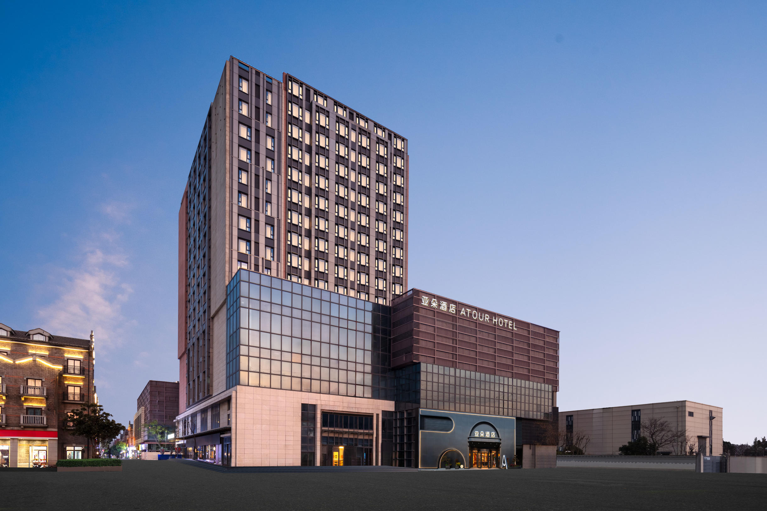 上海浦东国际旅游度假区崇溪路亚朵酒店