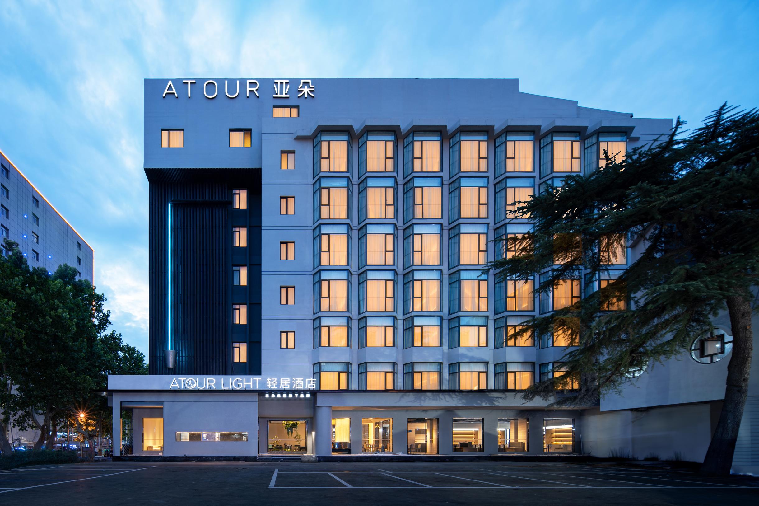 济南老商埠经三路轻居酒店