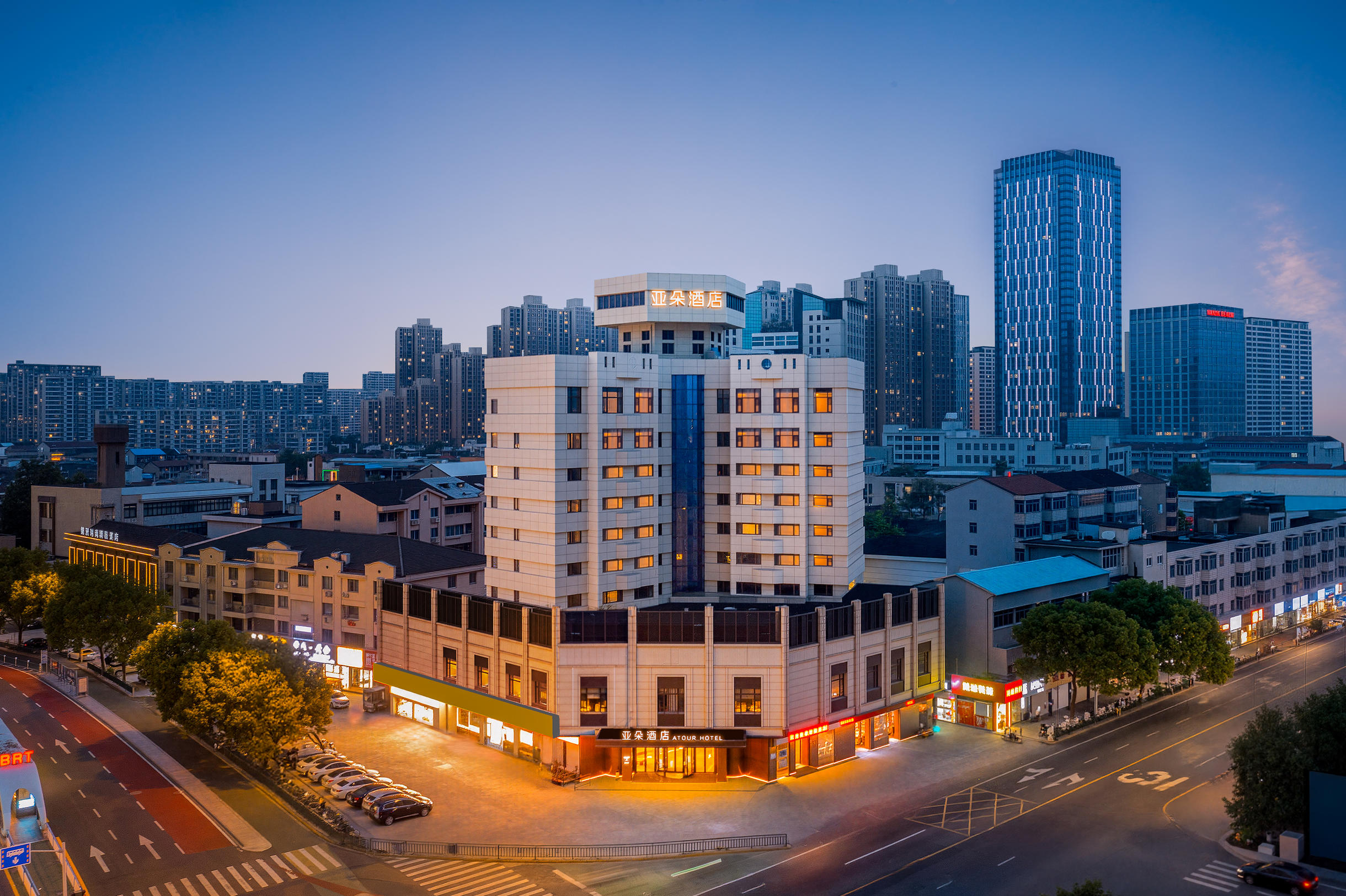 常州武进吾悦广场人民中路亚朵酒店