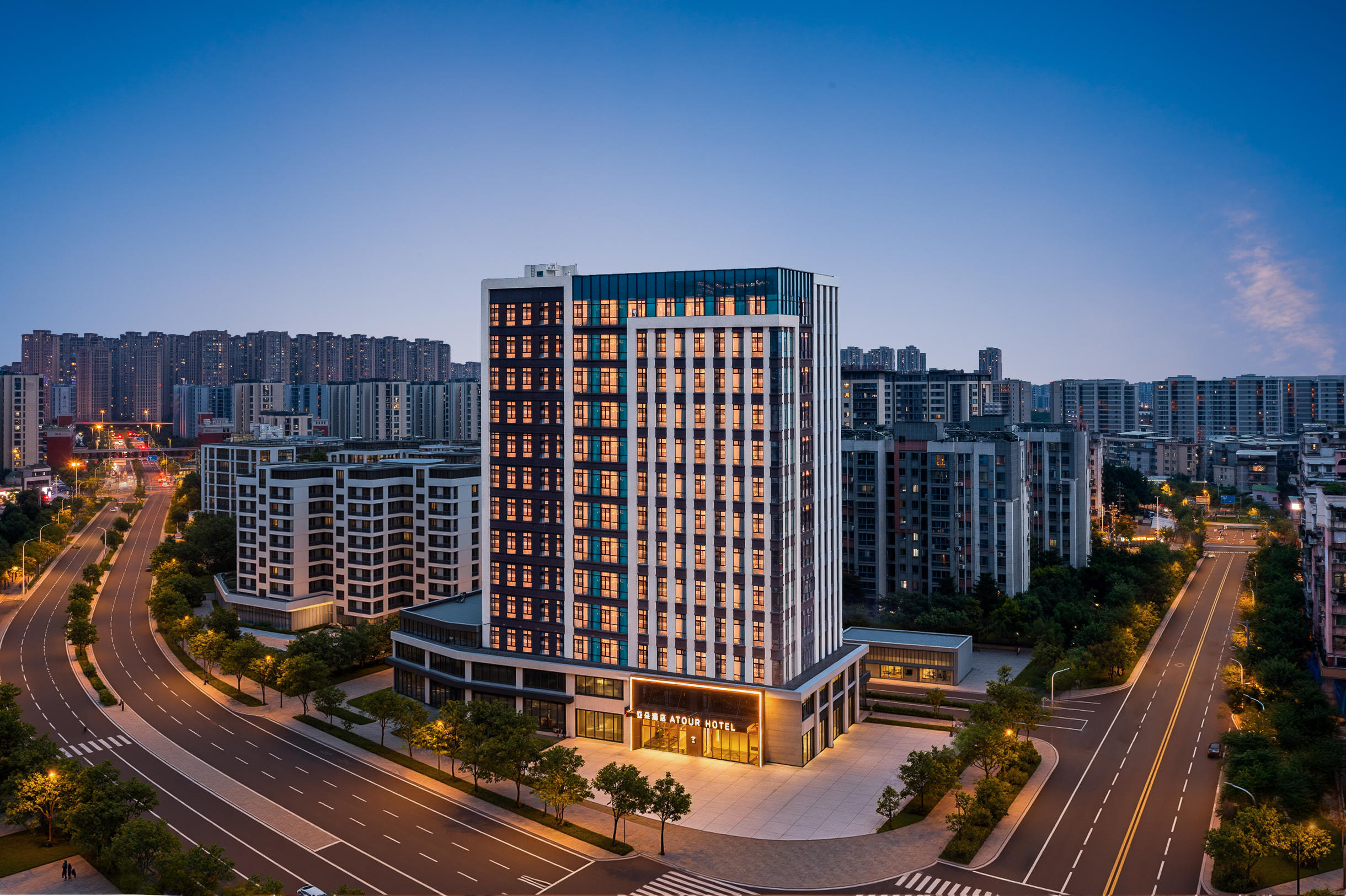 福州烟台山花海公园地铁站亚朵酒店