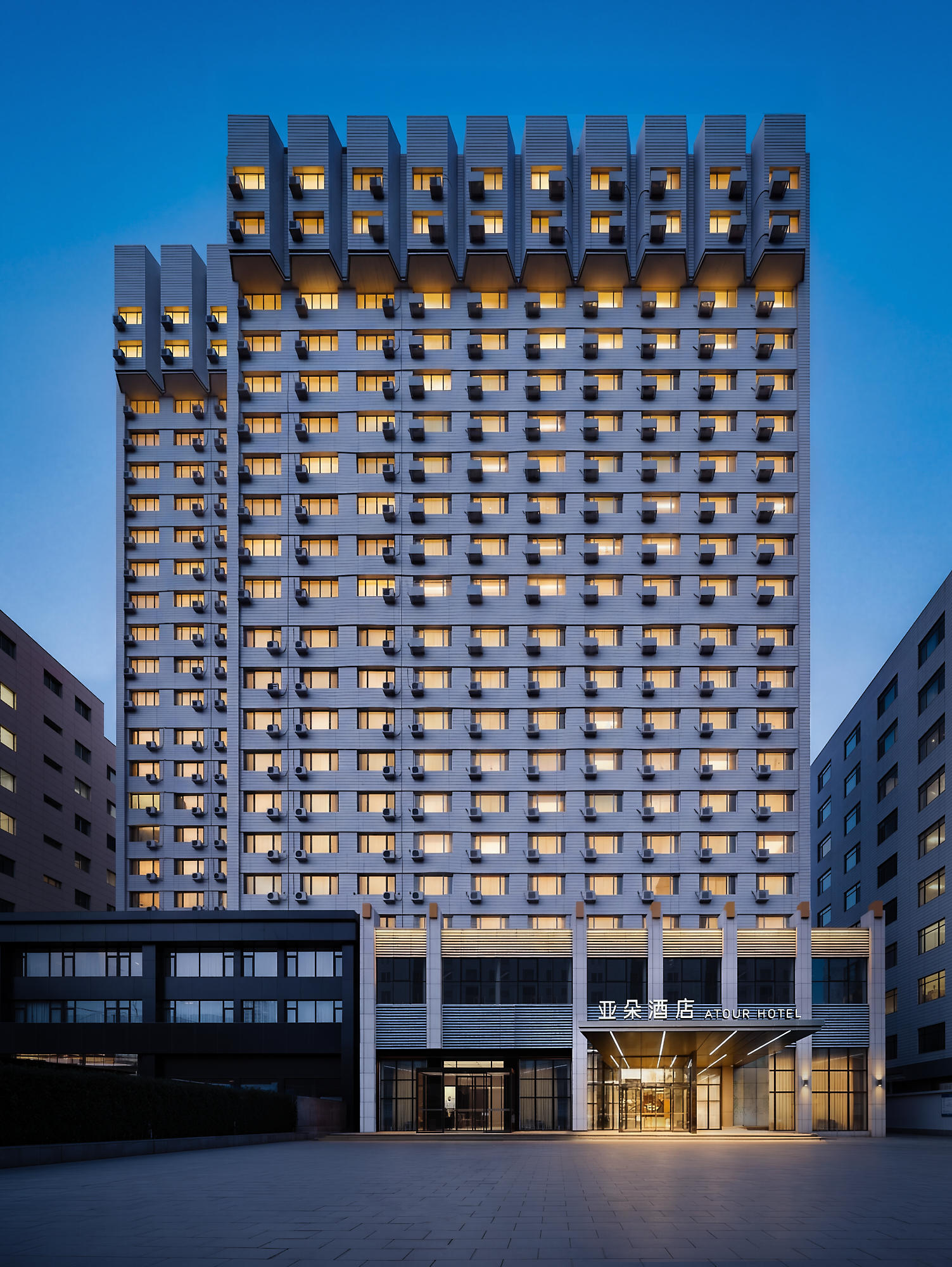 北京西站六里桥亚朵酒店