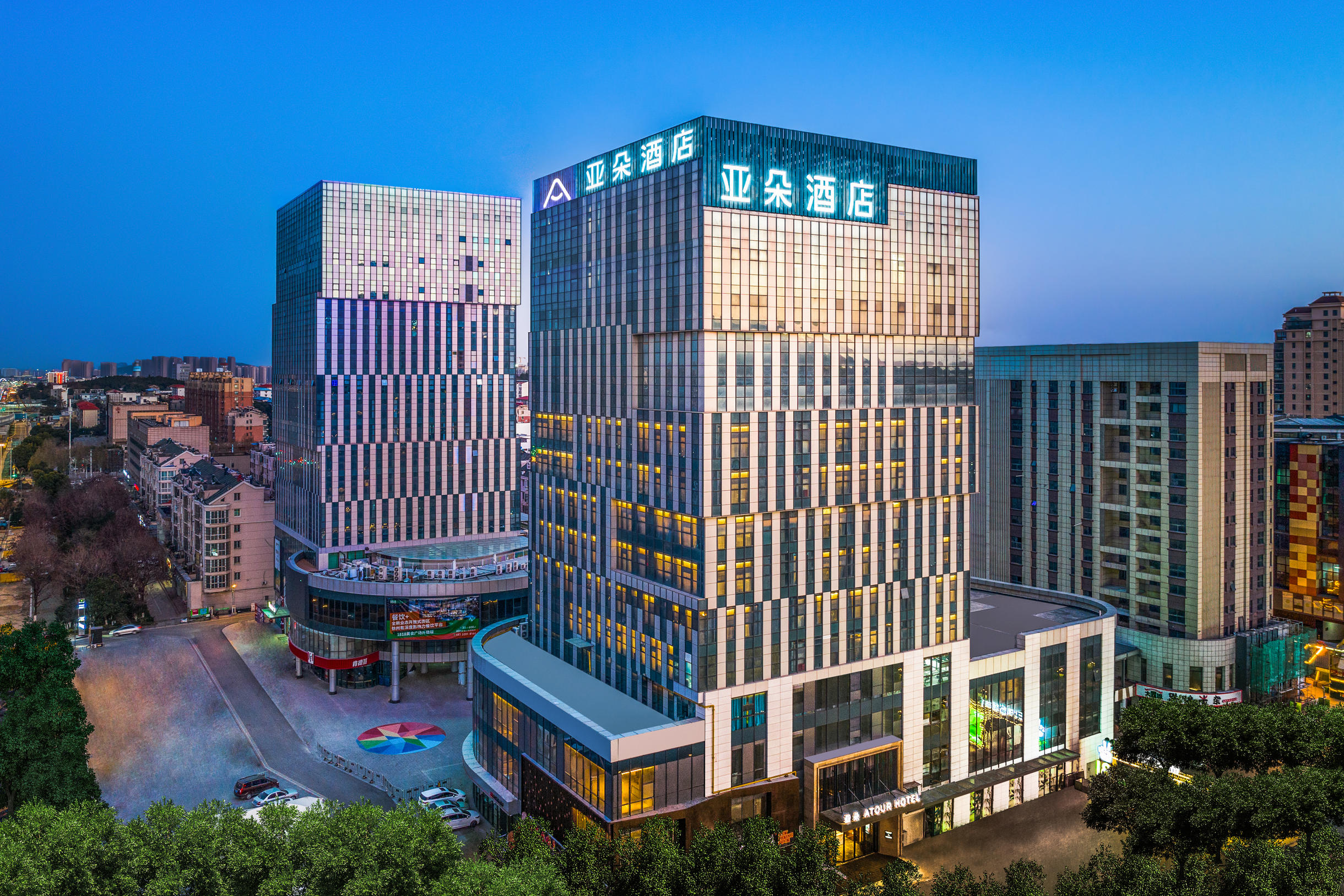 徐州创拓奥梵矿业大学亚朵酒店