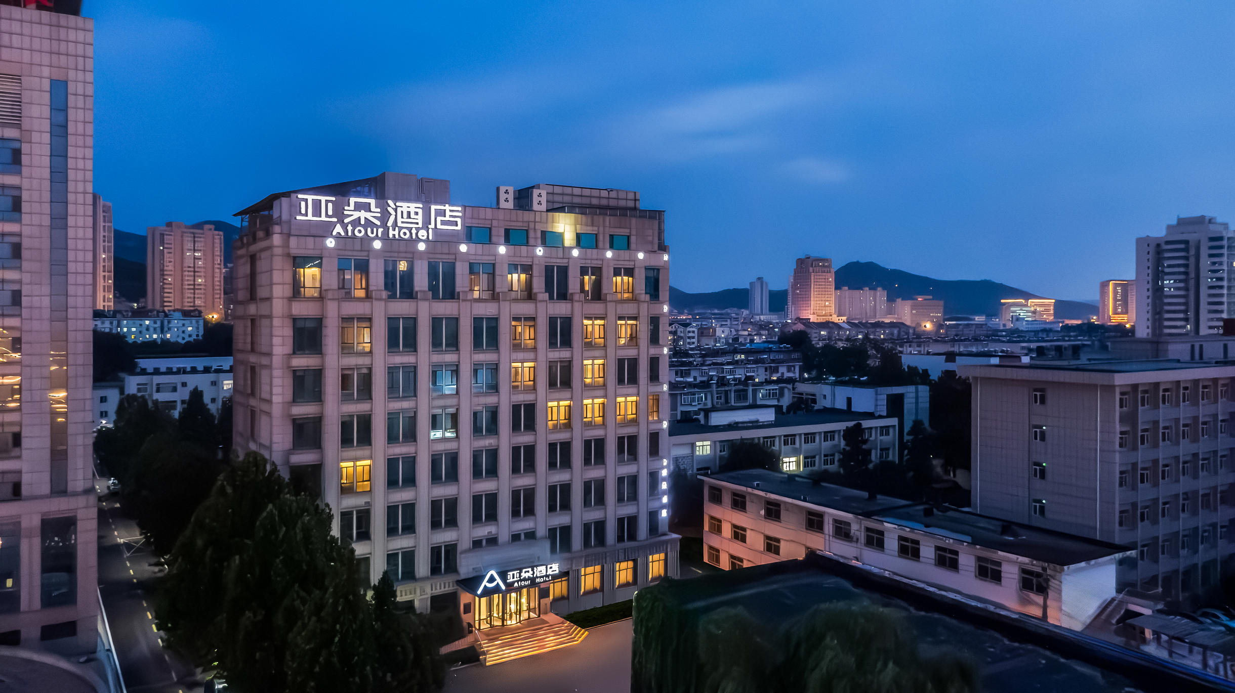 济南山东师范大学文化东路亚朵酒店