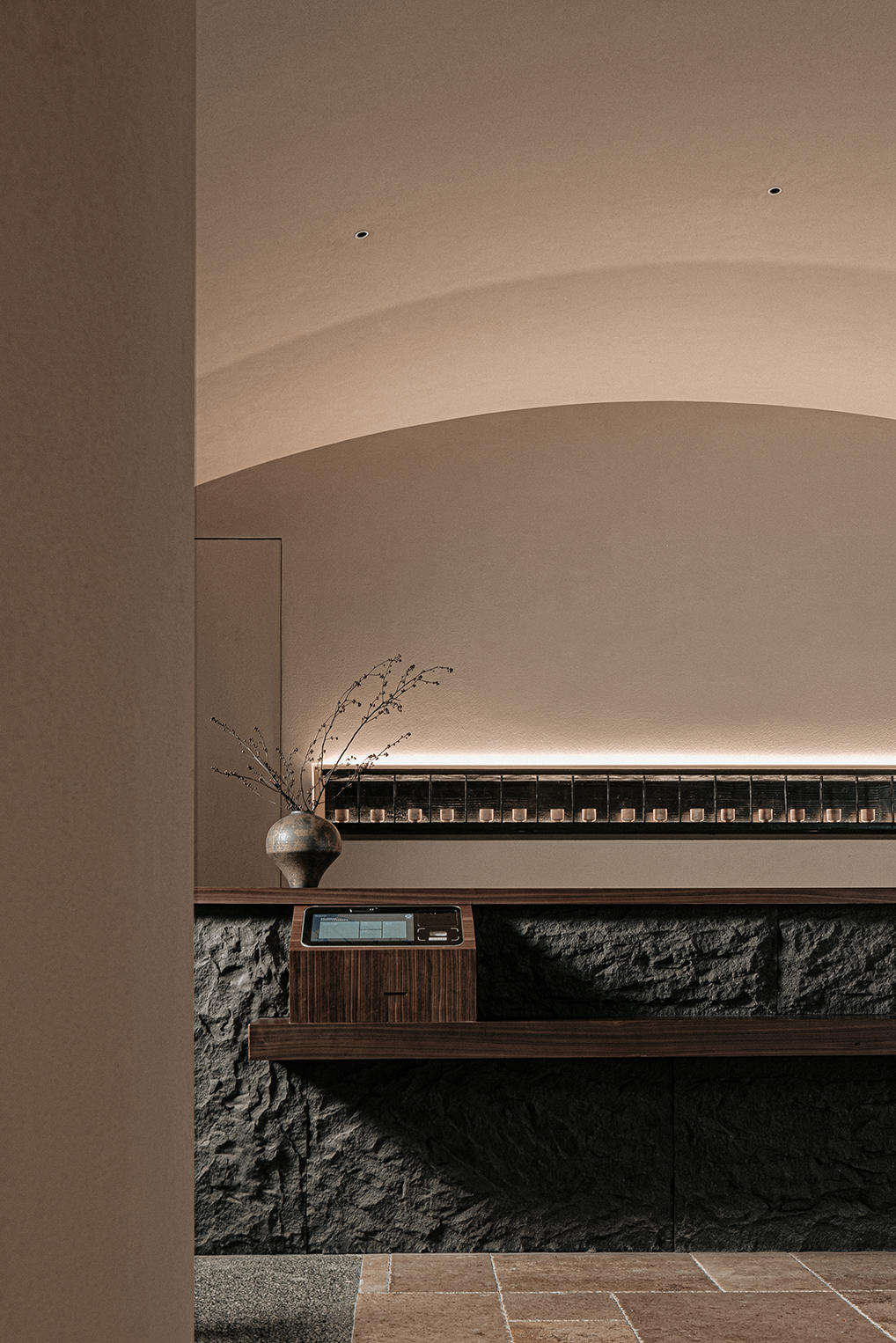 上海虹桥水城路亚朵酒店