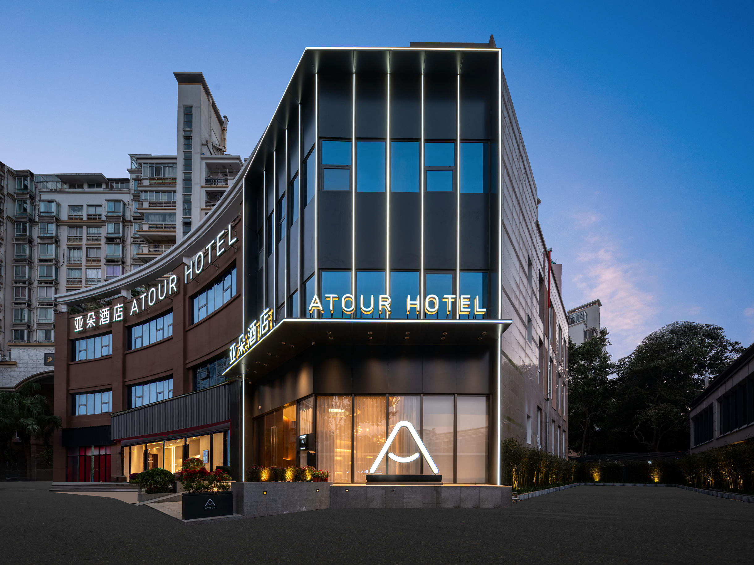 福州金融街万达光明港地铁站亚朵酒店