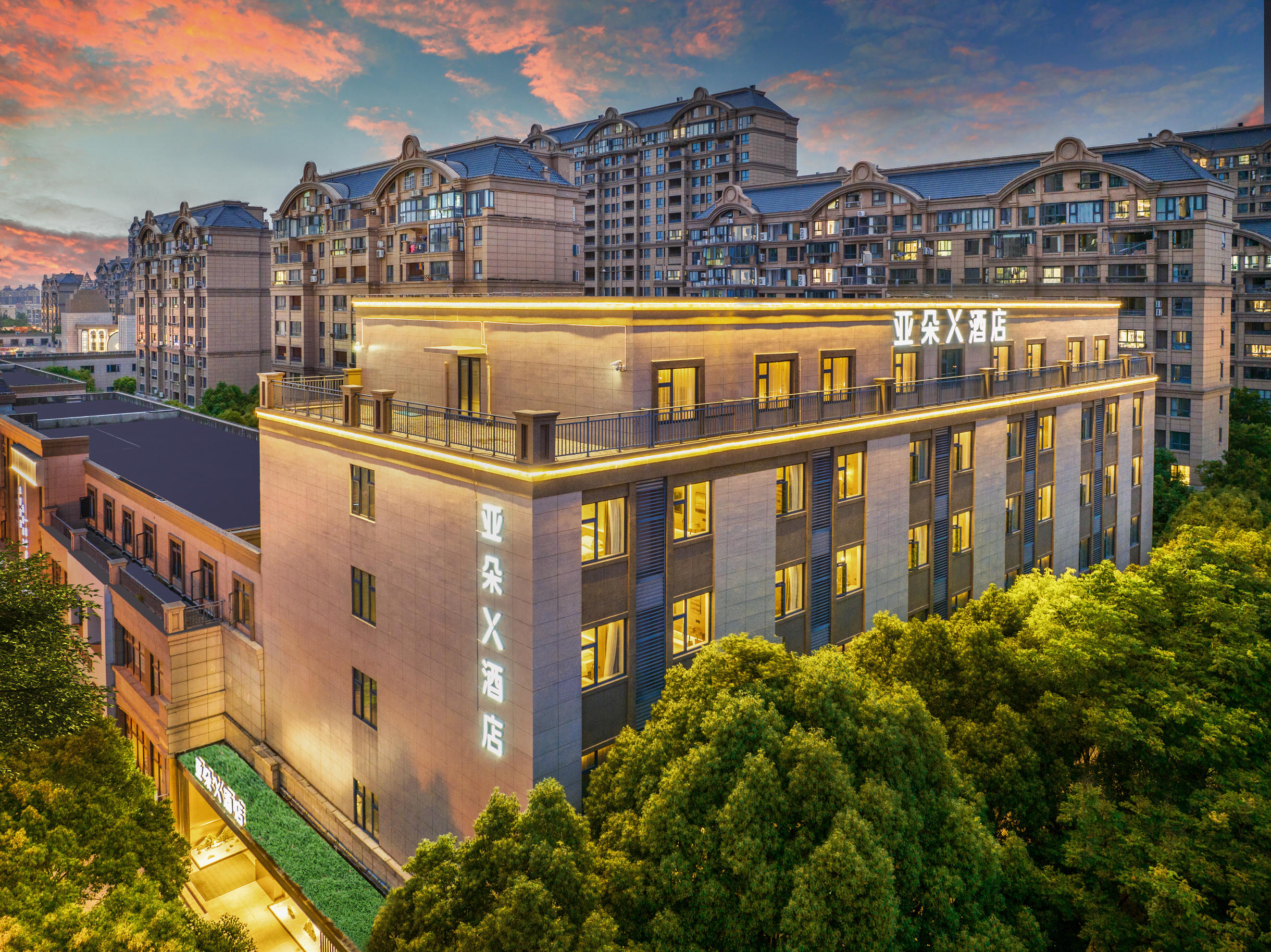 上海金山万达广场城市沙滩亚朵X酒店